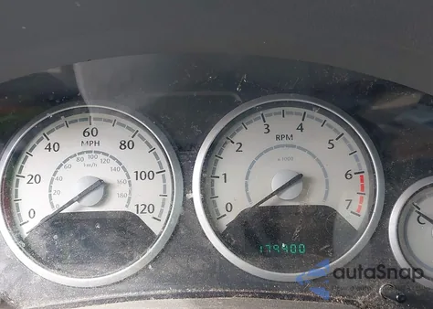 2009 Chrysler Town & Country Lx из США, поврежденный, VIN 2A8HR44E99R542621